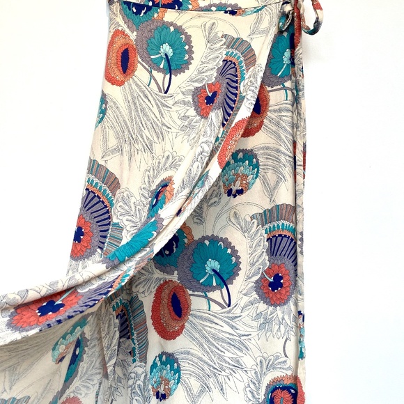 Zara Print Wrap Skirt - Picture 2 of 5